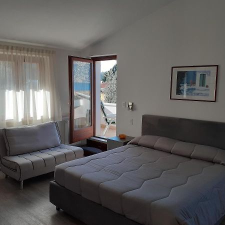 Residence Le Palme Appartamenti Malcesine Kültér fotó