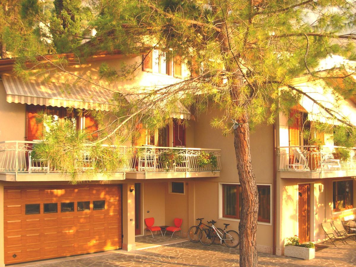 Residence Le Palme Appartamenti Malcesine Kültér fotó